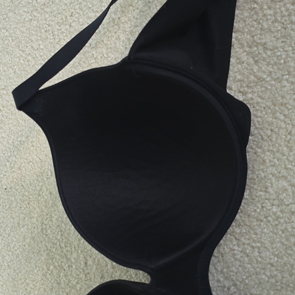 Victoria's Secret Infinity Flex Perfect Shape Bra - Picture 3 of 7